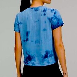 Blue tie dye lululemon shirt